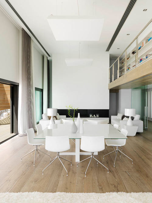 La casa sulla scogliera realizzata da Susanna Cots