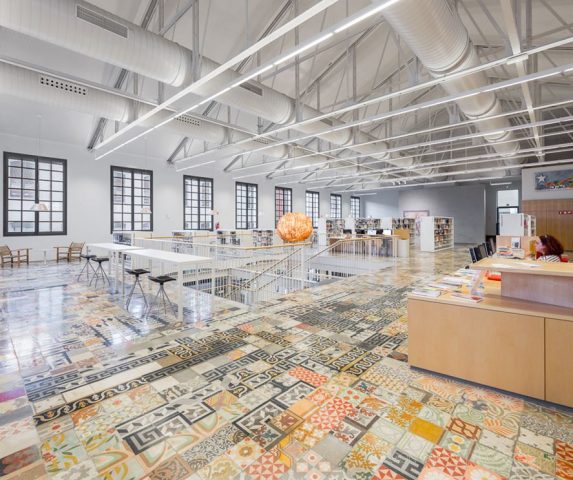 Biblioteca Can Manyer. Vilassar de Dalt. Spagna