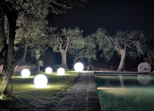 Idihadesign: da Pisa i complementi in polielitene 