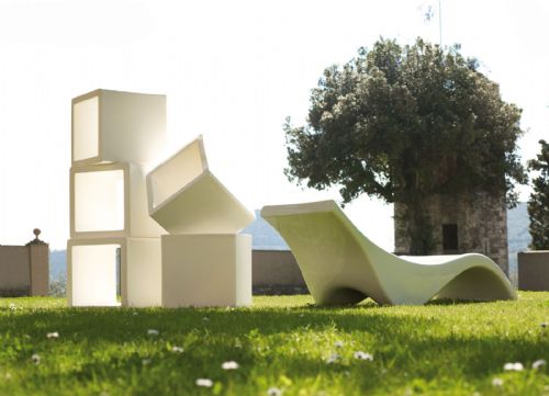 Idihadesign: da Pisa i complementi in polielitene