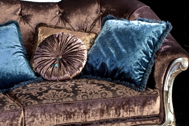 Exedra Luxury furniture - lounge suite in royal style