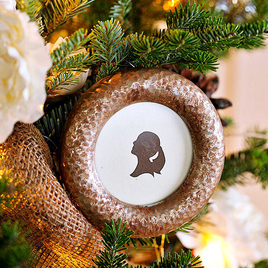 Playing for fun Christmas decor from inexpensive materials