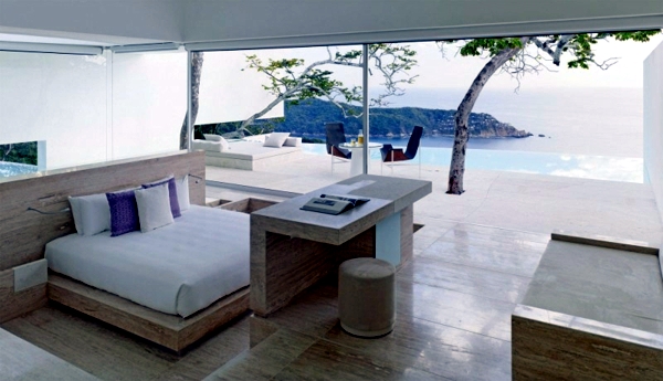 This modern hotel in Acapulco with a futuristic architecture