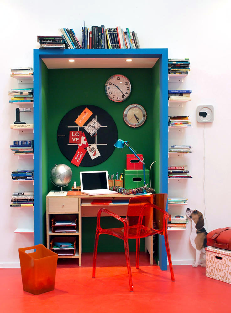 Work space in a colorful retro look | Interior Design Ideas - Ofdesign