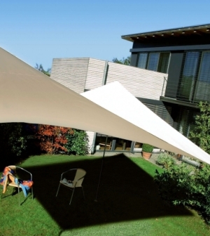 Custom shade sails for terraces Modern solar control | Interior Design ...