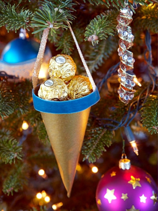 Tree decorations christmas paper craft itself – 22 creative ideas ...