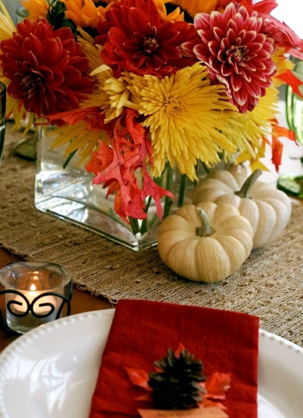 30 ideas for autumn table decoration with pumpkins for Thanksgiving ...